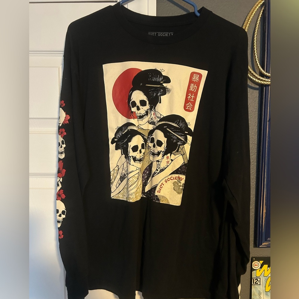 Riot Society Black Tee with Red and White Graphic